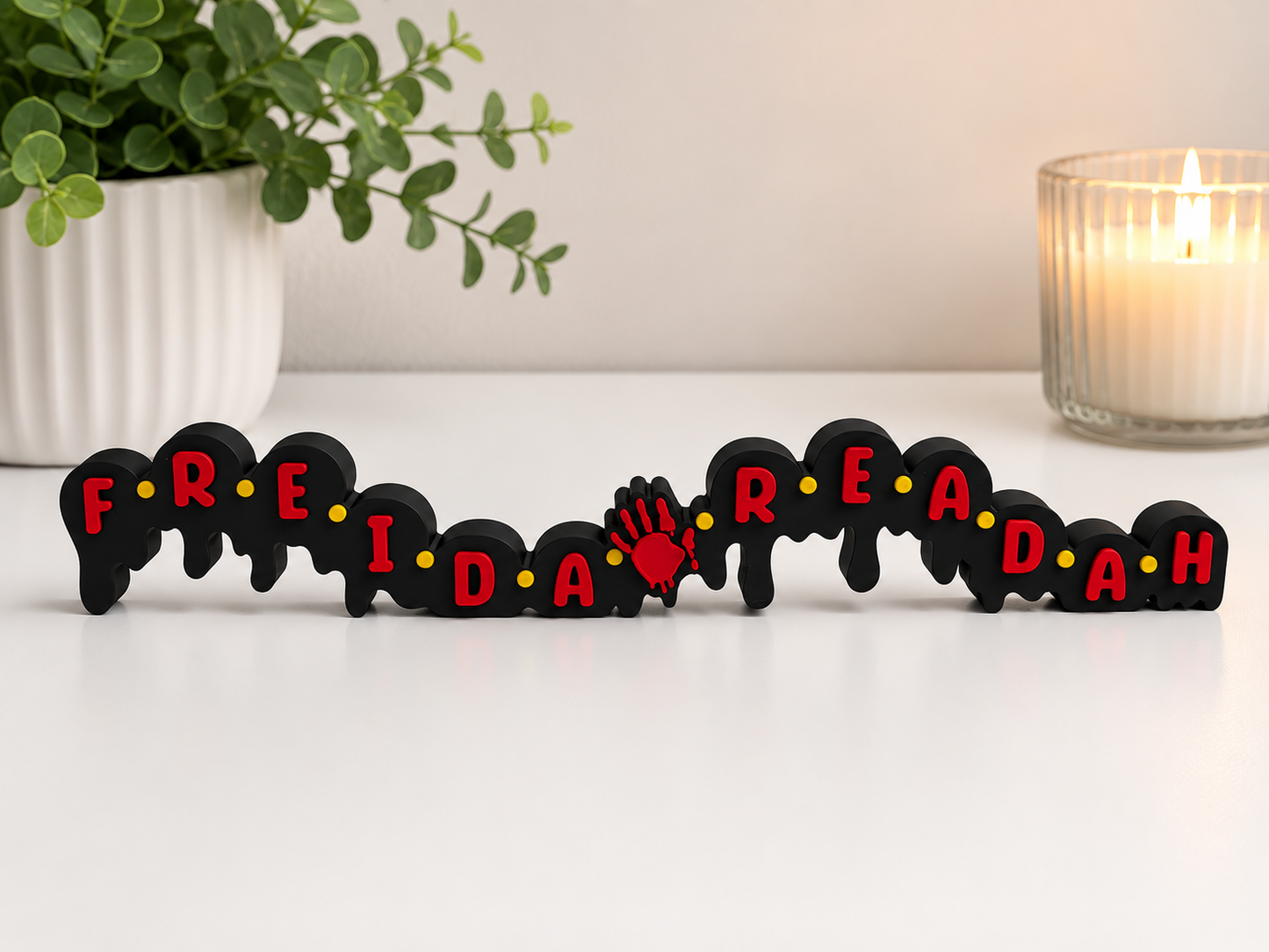 Freida Readah - Bookshelf Decor