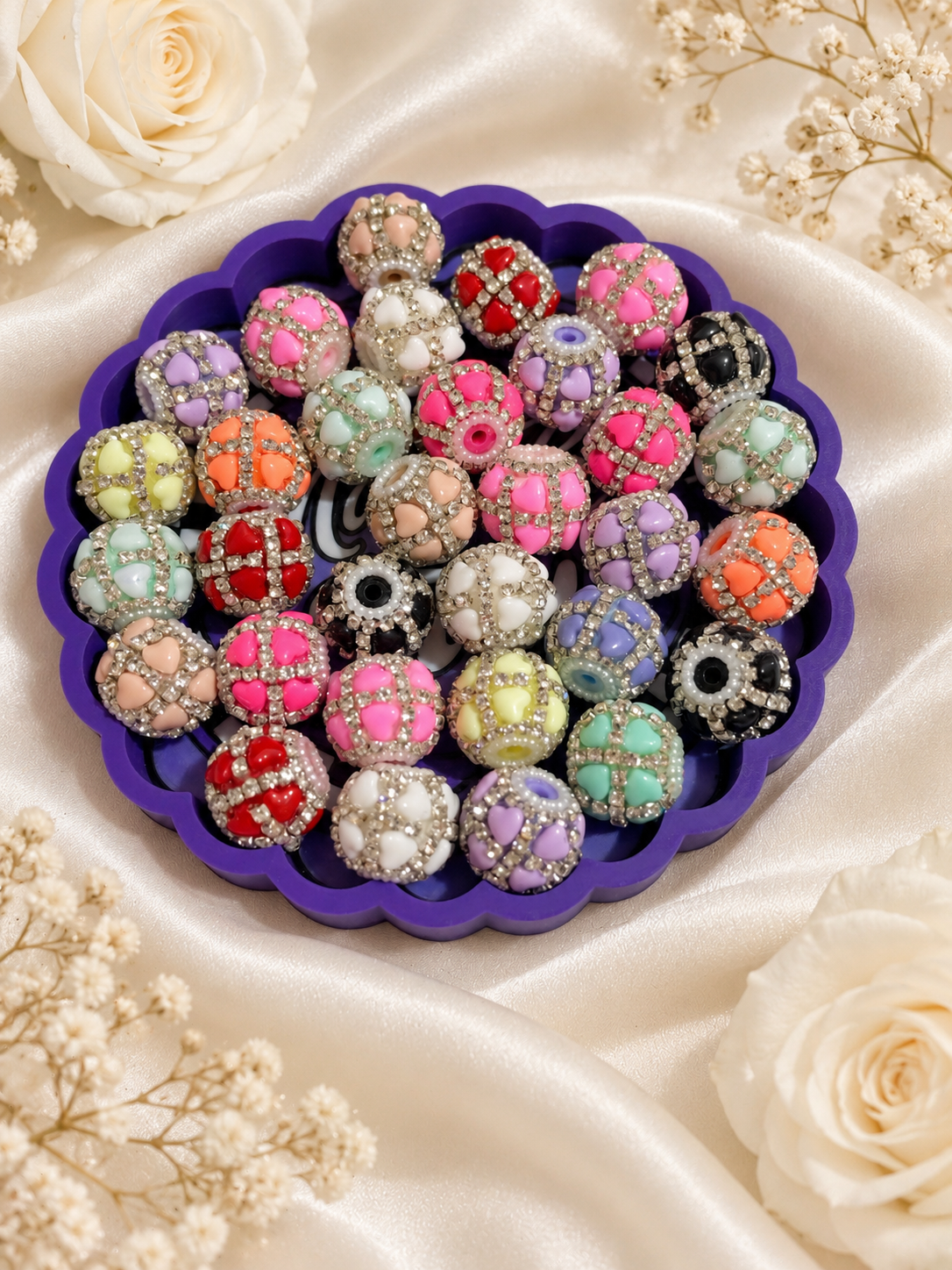 Heart Between Rhinestones Fancy Bead