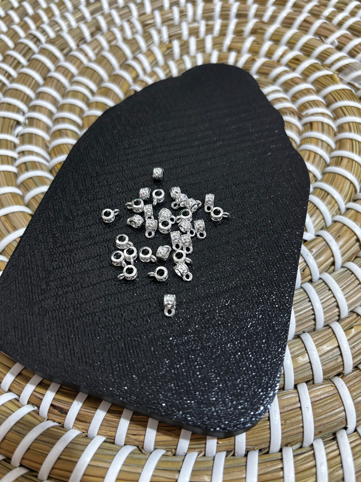 30 Pack Tiny Bail Spacers