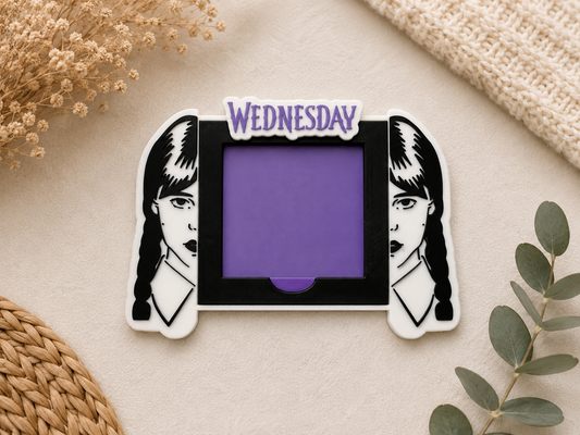 Goth Girl - Sticky Note Holder