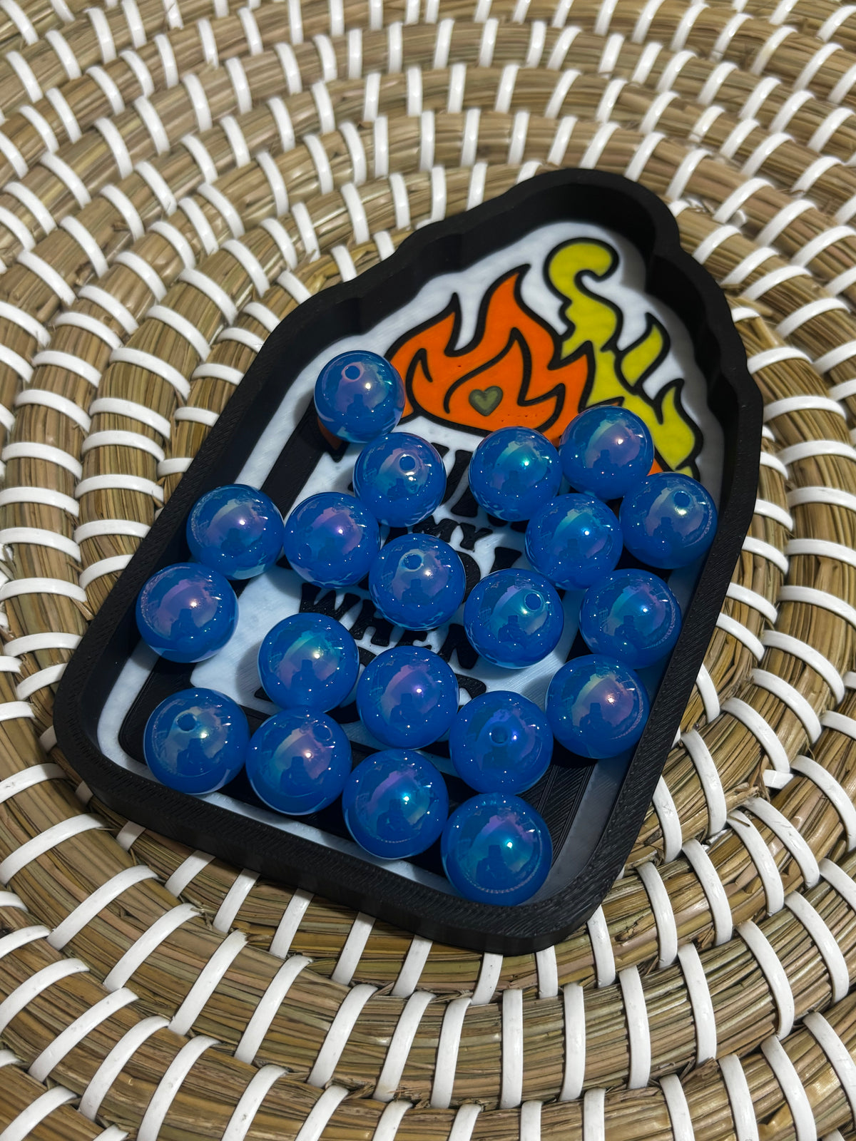10 Pack Iridescent Beads