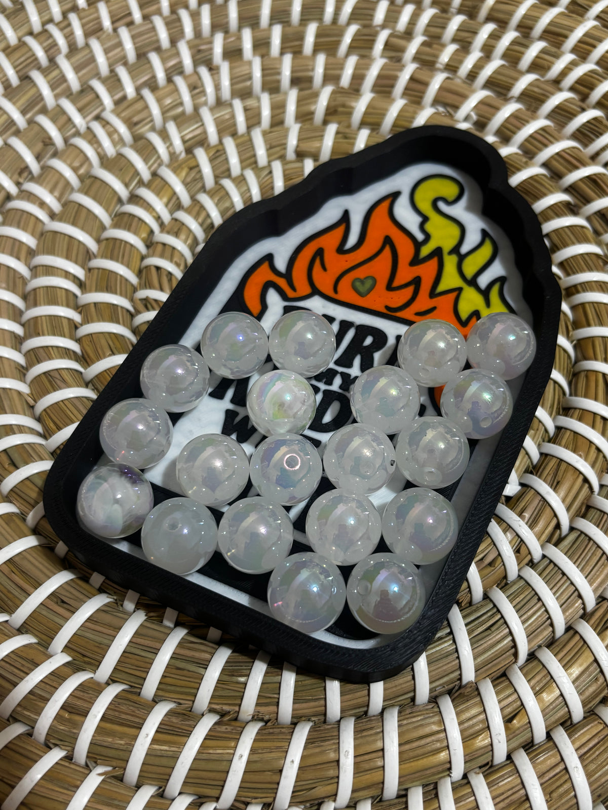 10 Pack Iridescent Beads