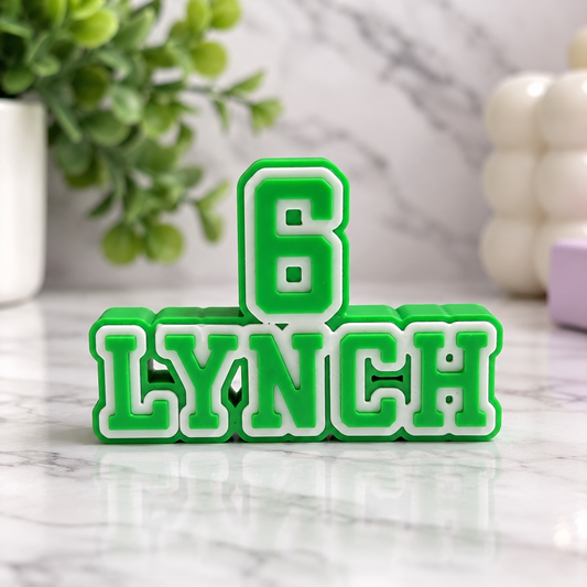 6 Lynch - Bookshelf Decor